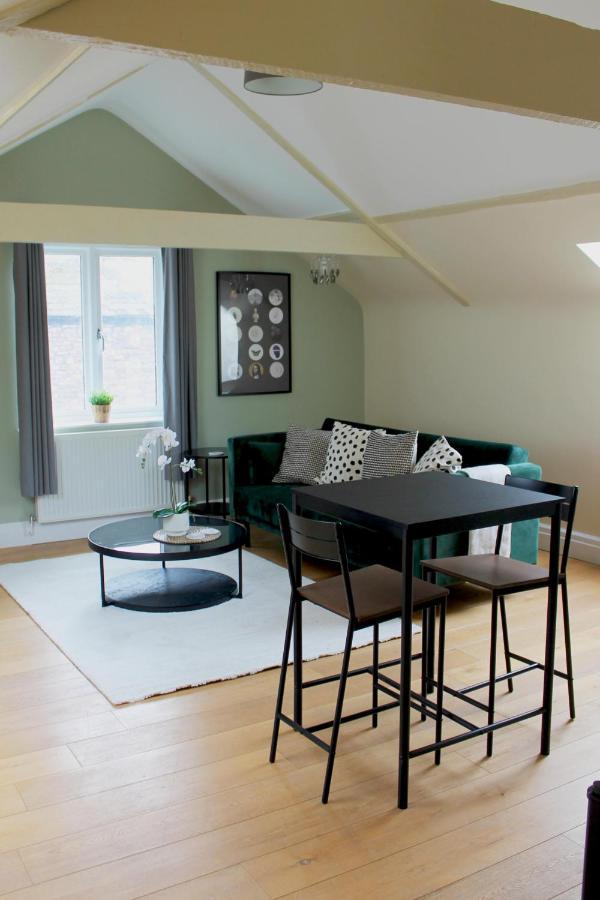 Appartement Charming 1-Bed Loft In Caerleon à Newport  Extérieur photo