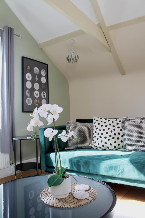 Appartement Charming 1-Bed Loft In Caerleon à Newport  Extérieur photo